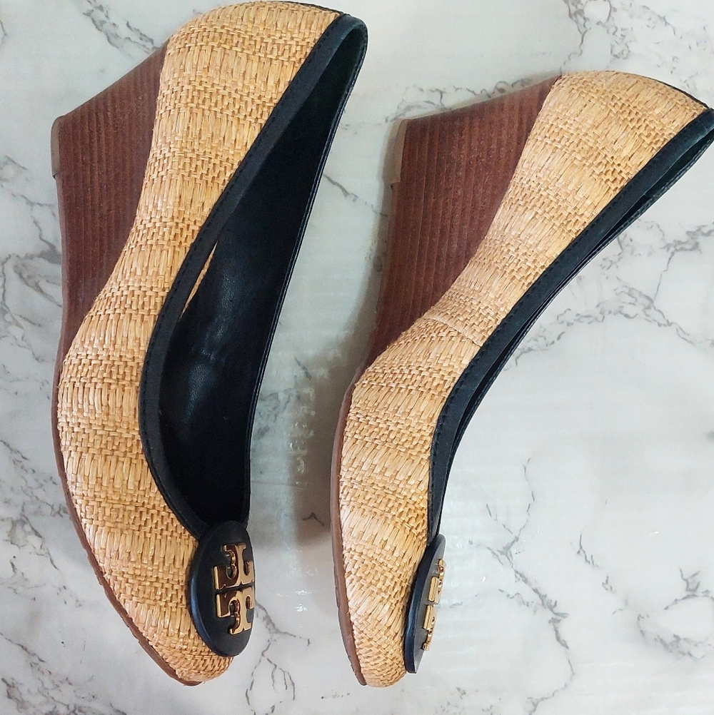 TORY BURCH Sally Raffia Straw Wedge Pump Stacked Heels Navy Blue, Size 9.5 M - Picture 4 of 9